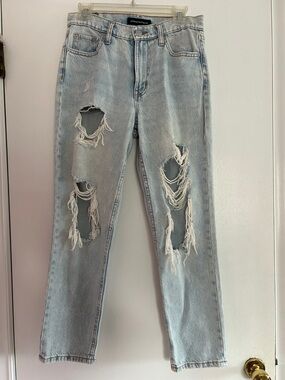 Aeropostale Women's Light Blue Distressed Boyfriend Jeans